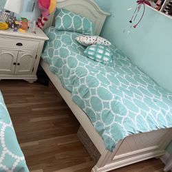 Twin Bed White Frame