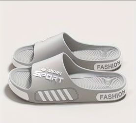 Slipper Size 9.5 . New