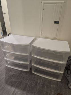 3 drawer wide large, 151/4" D x 217" W x 255/8" H (38.7 cm x 55.6 cm x 65.1 cm)