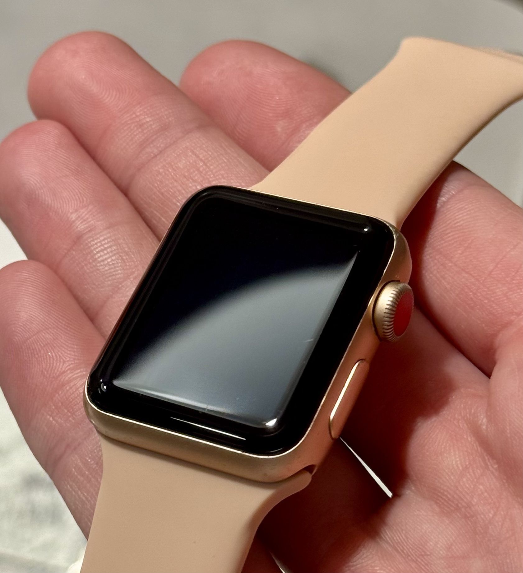 38mm Rose Gold Apple Watch