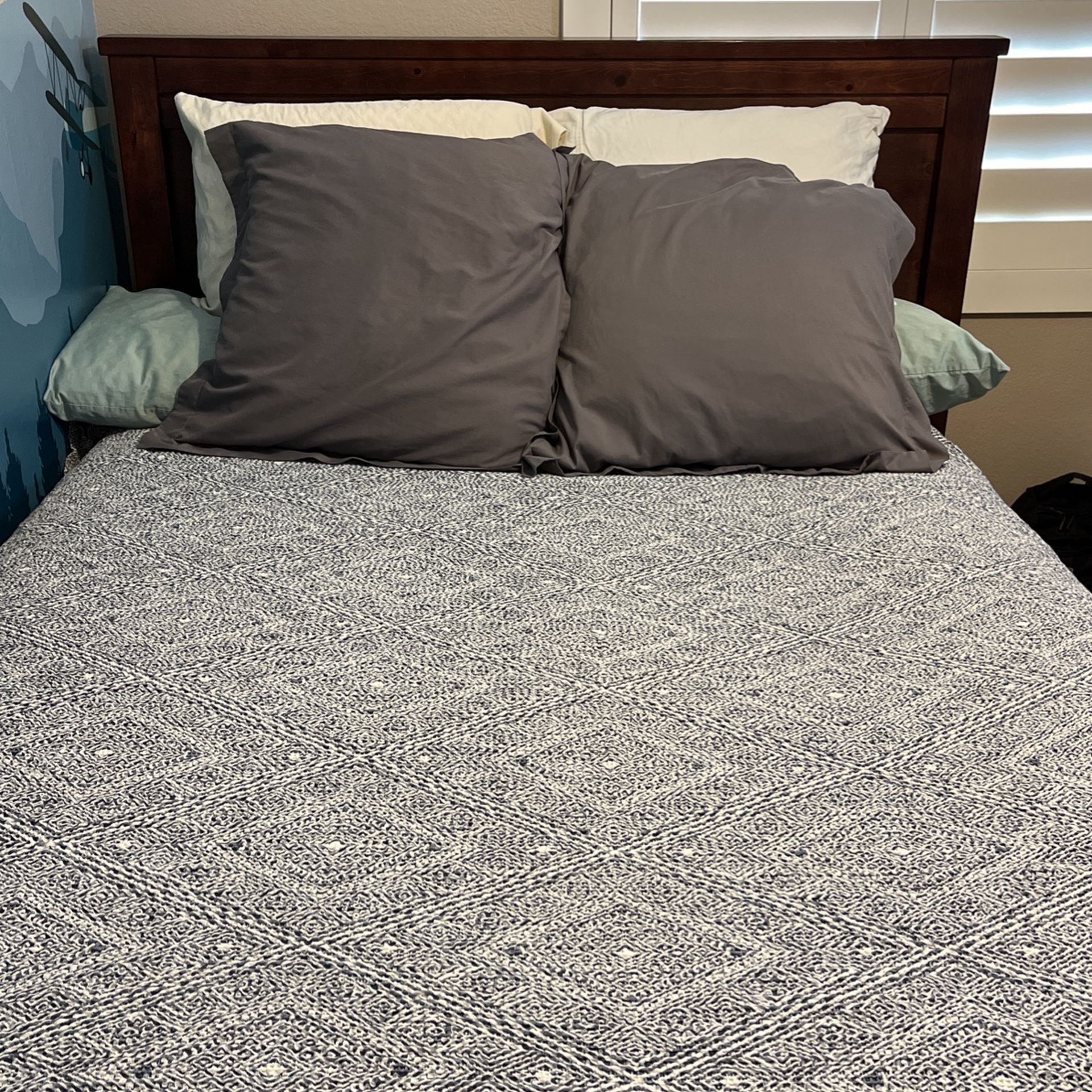Queen Bed & Frame $90