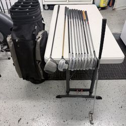 Golf Clubs 