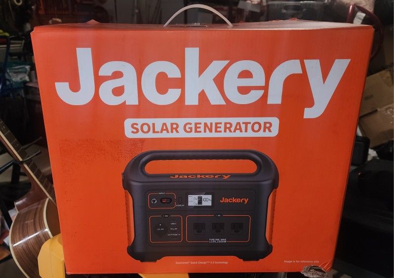 Jackery Explorer (contact info removed)w Portable Power Bank