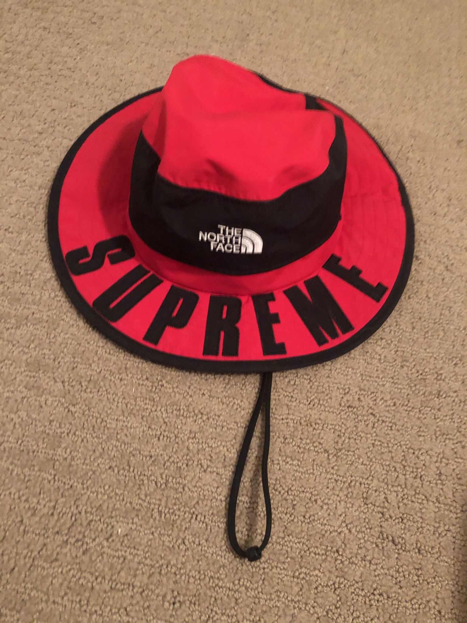 Supreme X The North Face Bucket Hat