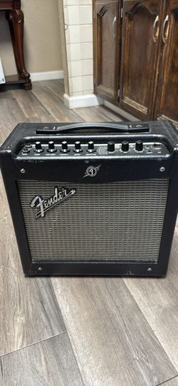 Fender Mustang 20 Watt Amp