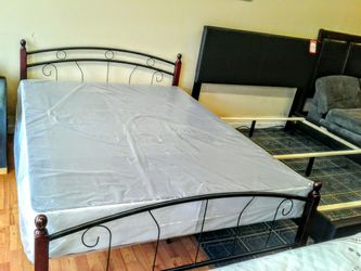 Queen bed metal frame