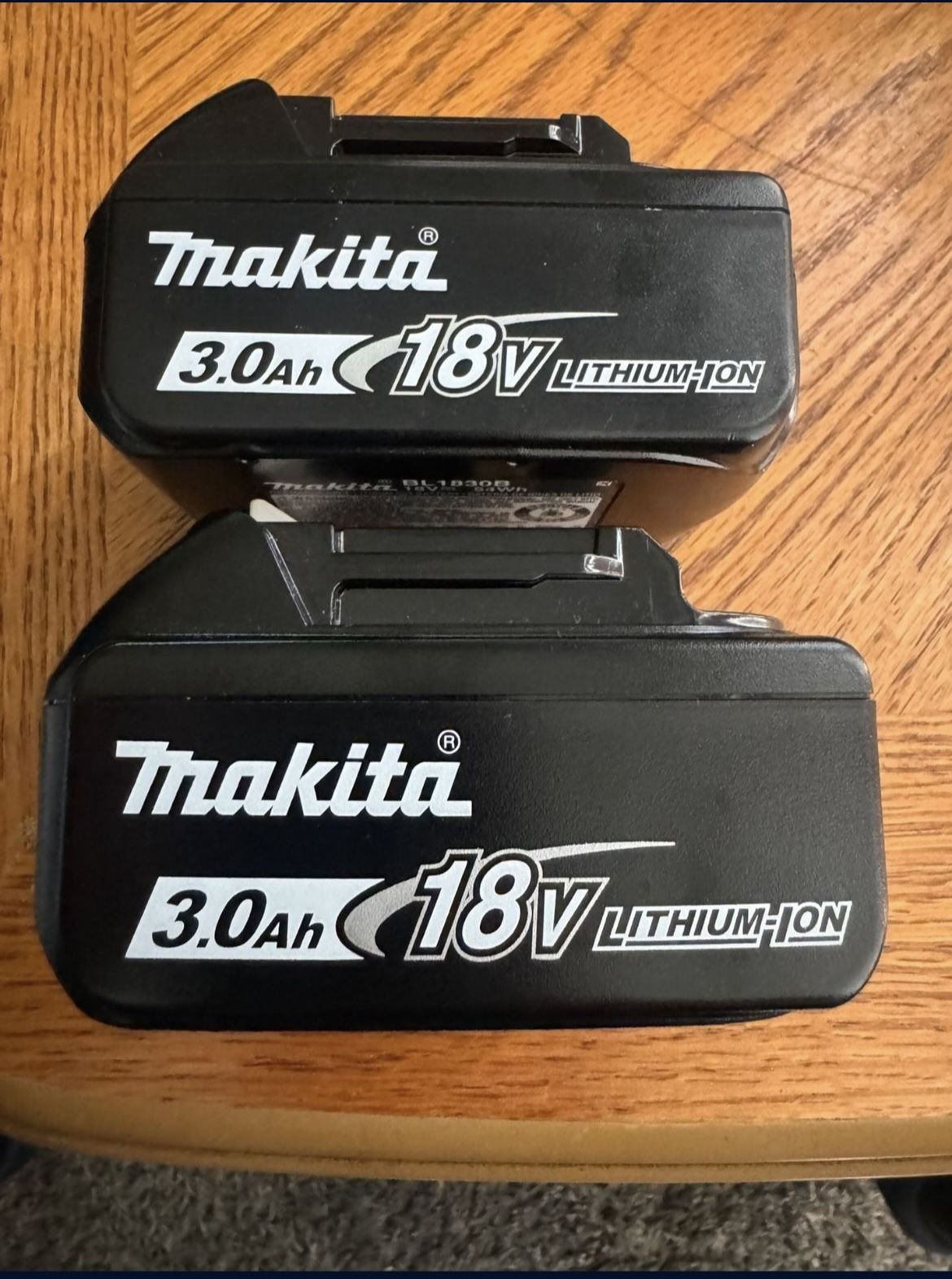 Makita 18V LXT High Capacity Battery Pack 3.0Ah with Fuel Gauge (2 for $110) New