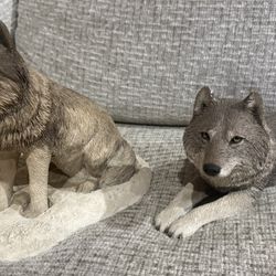 Vintage Sandicast Wolf Figurine 