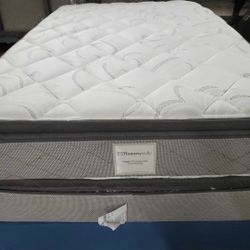 Queen sizes new thick  pillow top bed can  deliver 
