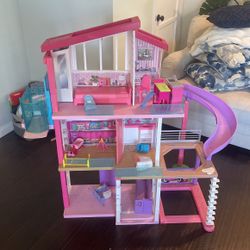 Barbie Dream House Toy 