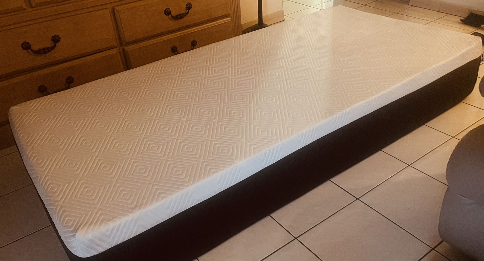 Twin Bed