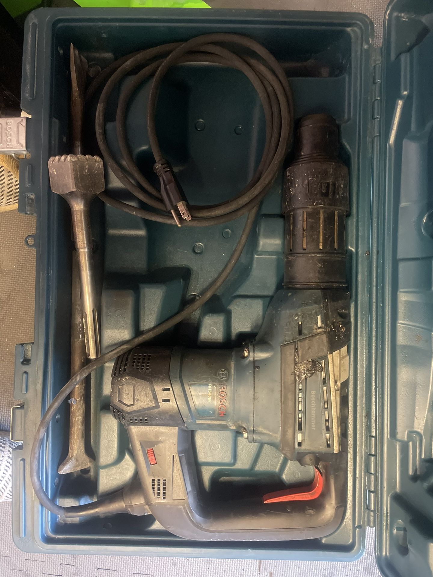Bosch hammer RH540M
