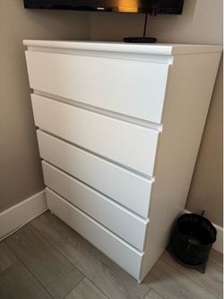 New White Tall Dresser - 5 Drawers