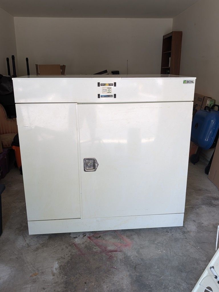 INDOOR GROW BOX HYDROPONICS SYSTEM FOR SALE OBO