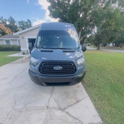 2019 Ford Transit-250