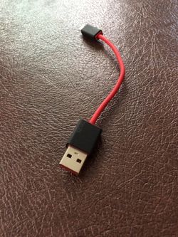Original usb Powerbeats charger