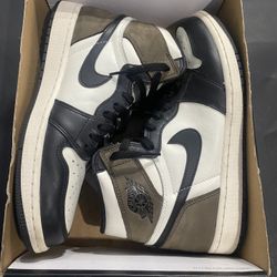 Jordan 1 High OG “ Mocha “