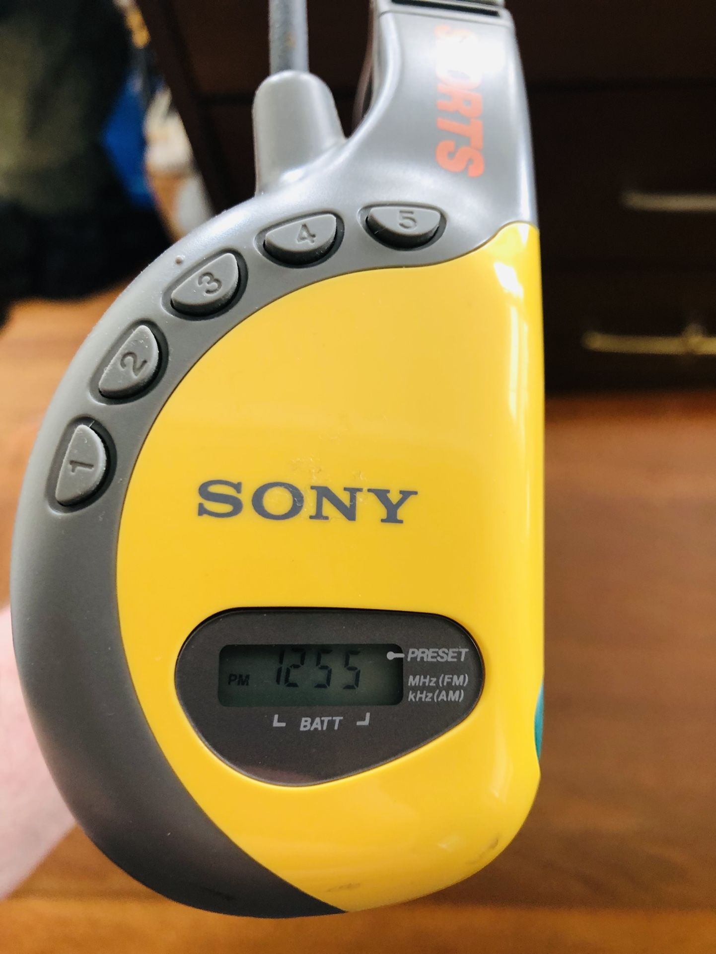 Vintage Sony Sports FM/AM Walkman
