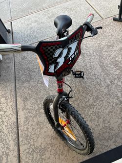 New Dynacraft BMX kids bike size 20 wheel