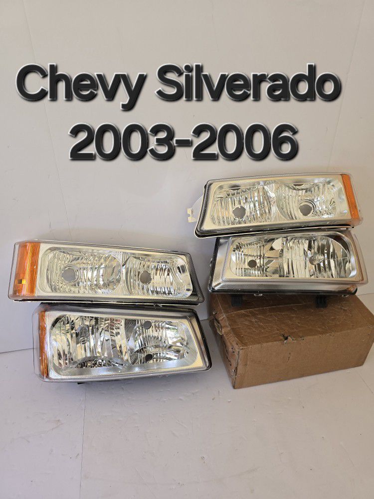Chevy Silverado 2003-2006 Headlights 