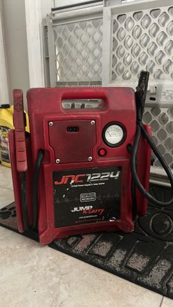 JNC 12/24V Jump starter and power source