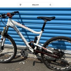 FOCUS THUNDER MTB MOUNTAIN BIKE BICYCLE FOX SHOCK FULL SUSPENSION