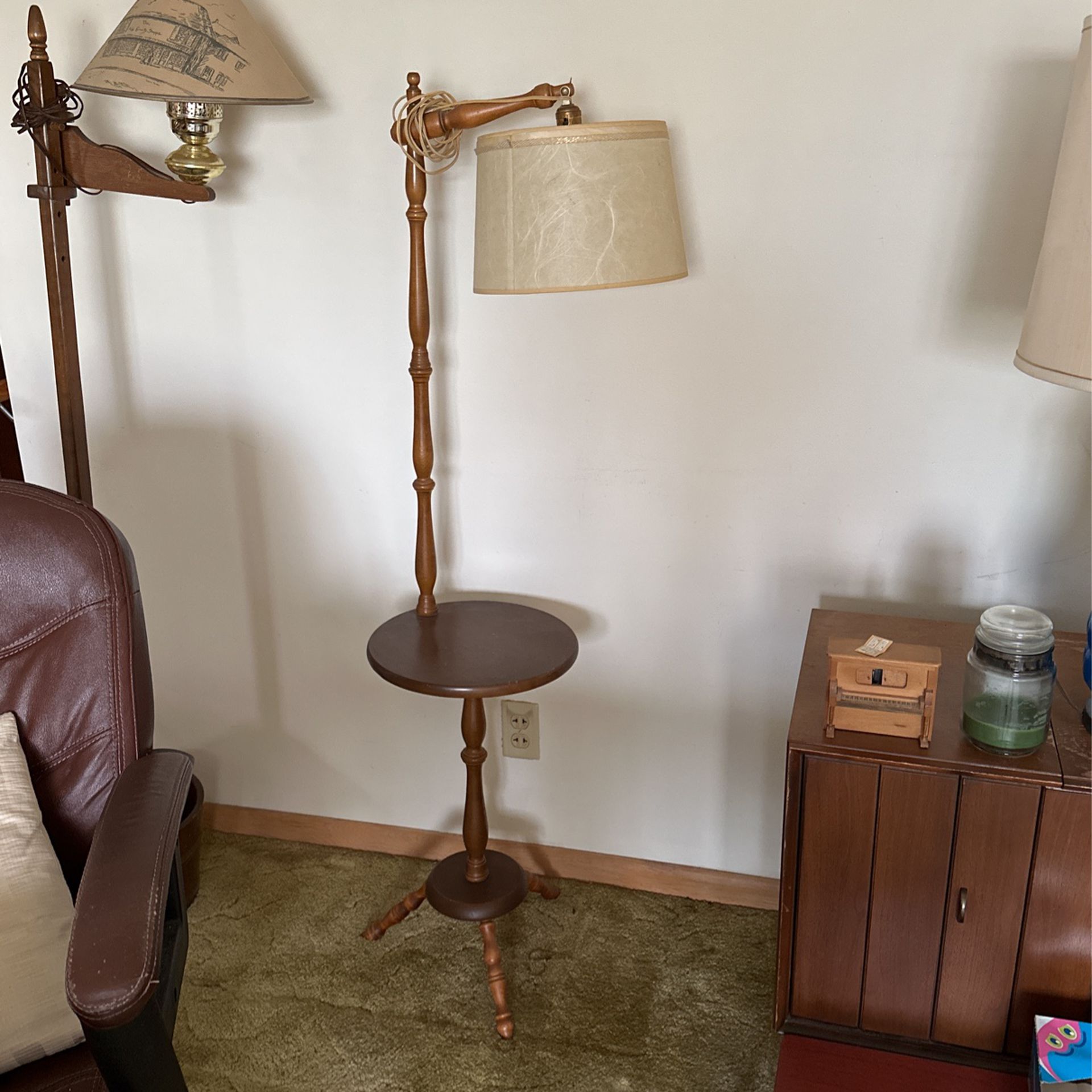 Vintage Lamp With Table