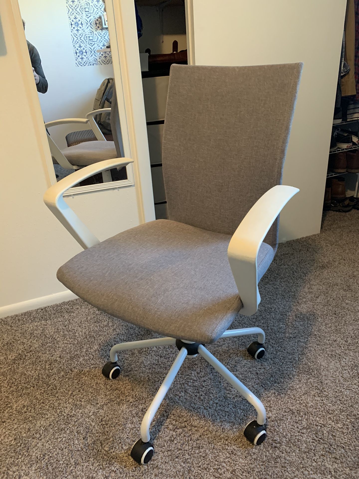 Office Chair Ergonomic Mid Back Swivel Chair Height Adjustable Lumbar Support Computer Desk Chair with Armrest (Grey)