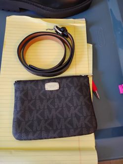 Michael kors fanny pack belt bag
