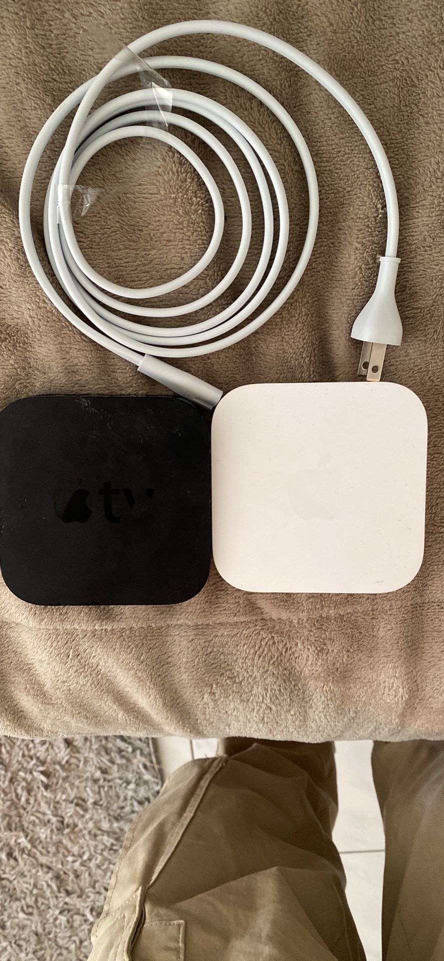 2 apple tv’s