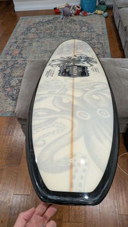 9' surfboard longboard Brand new condition