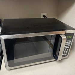 Hamilton Beach Microwave - Works Great