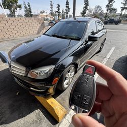 Car keys/Fobs/Llaves de Autos