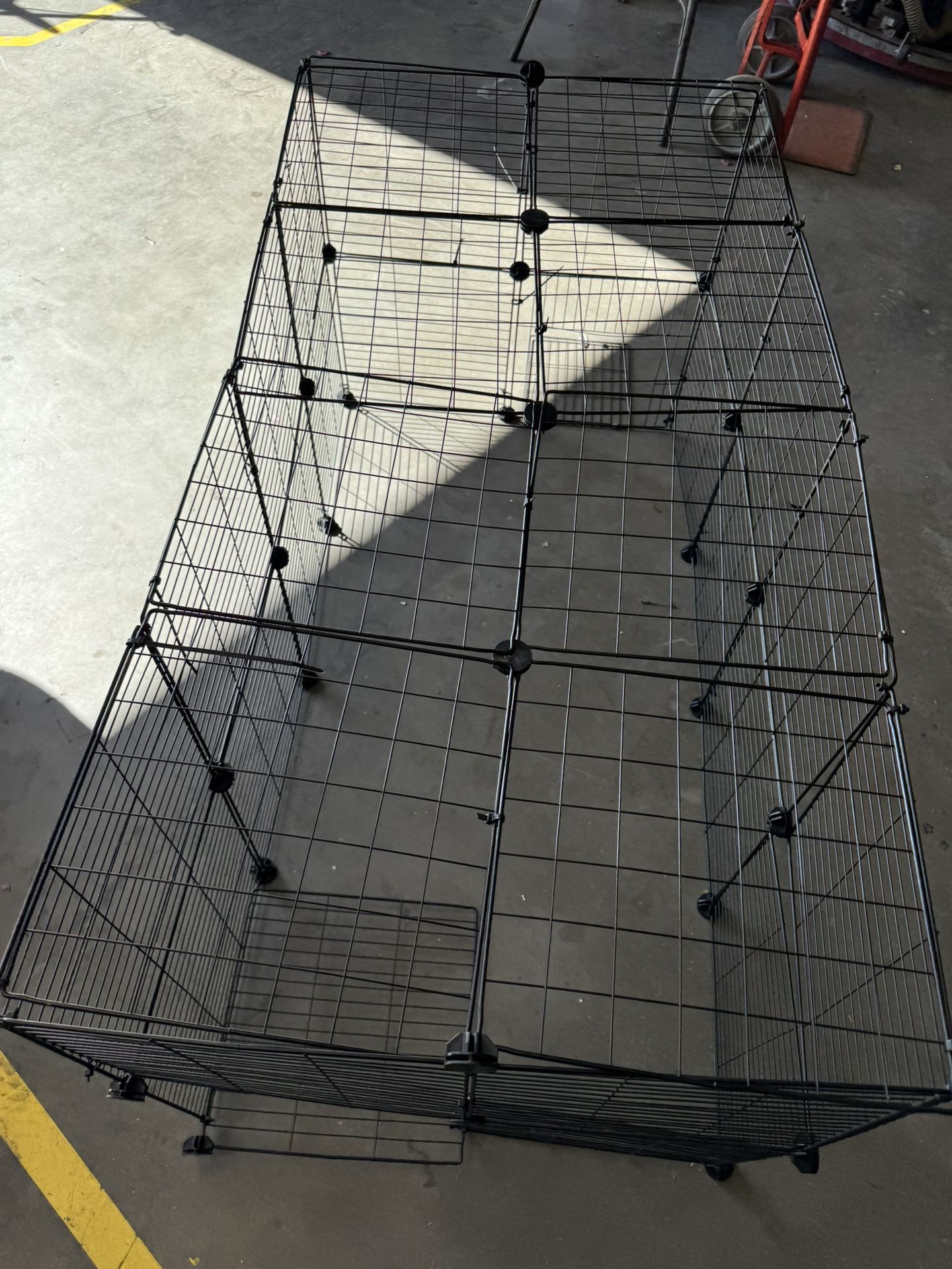 Panel Cage