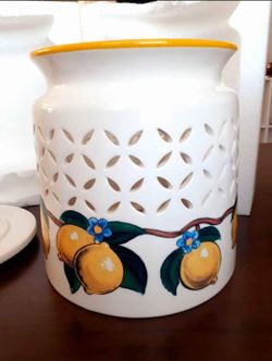 BRAND NEW BOXED LIMITED EDITION SLATKIN CANDLE HOLDER VASE