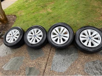 2019 Subaru Outback wheels and tires