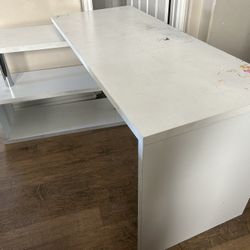 Adjustable White L-desk