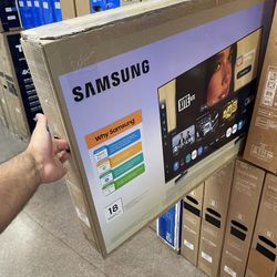 43-Inch Samsung UHD 4K Crystal LED Smart TV 2160P (UN43U8000F)