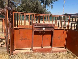 Murphy Scales Livestock Scale Chute
