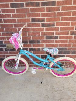 Girls 20" Bike