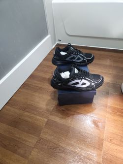 Dior b30 black