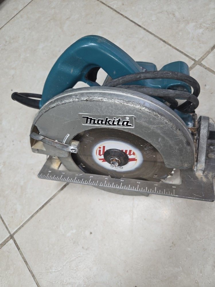 makita skill saw corded 50072