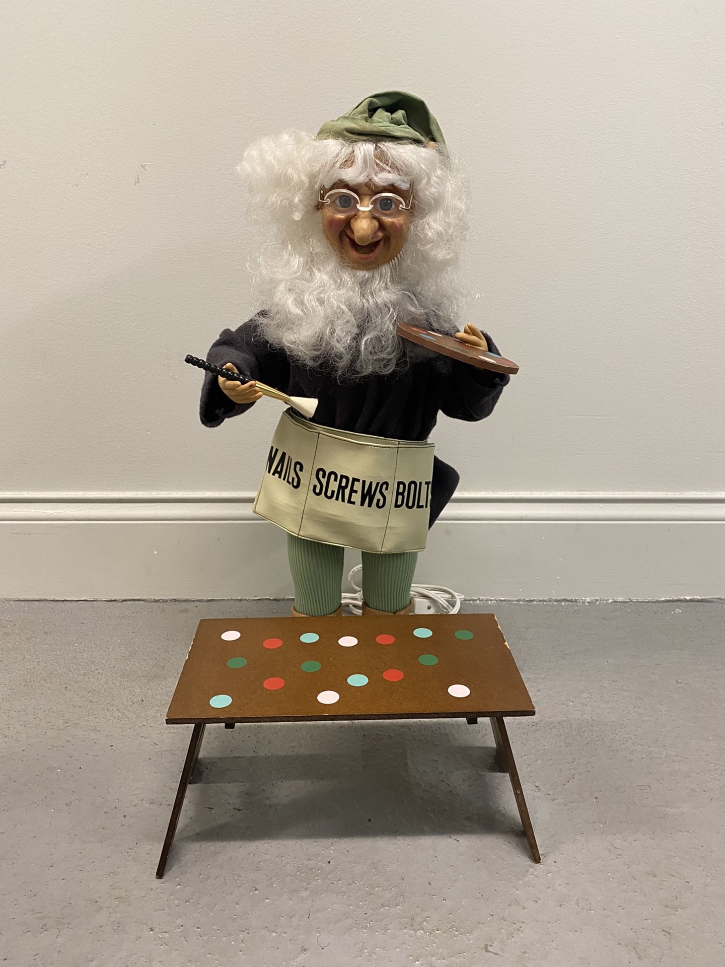 TELCO Motion-ette Animated Christmas Santa's Elf Toy Maker Vintage 21" (Good condition)