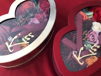 Valentines Day Gift Scented Soap Roses 🌹 In A Kiss 💋 Box