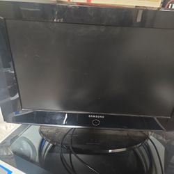 32 Inch Samsung  TV Works