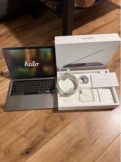 2020 Apple MacBook Pro 13 Inch i5 8GB Ram 512GB SSD