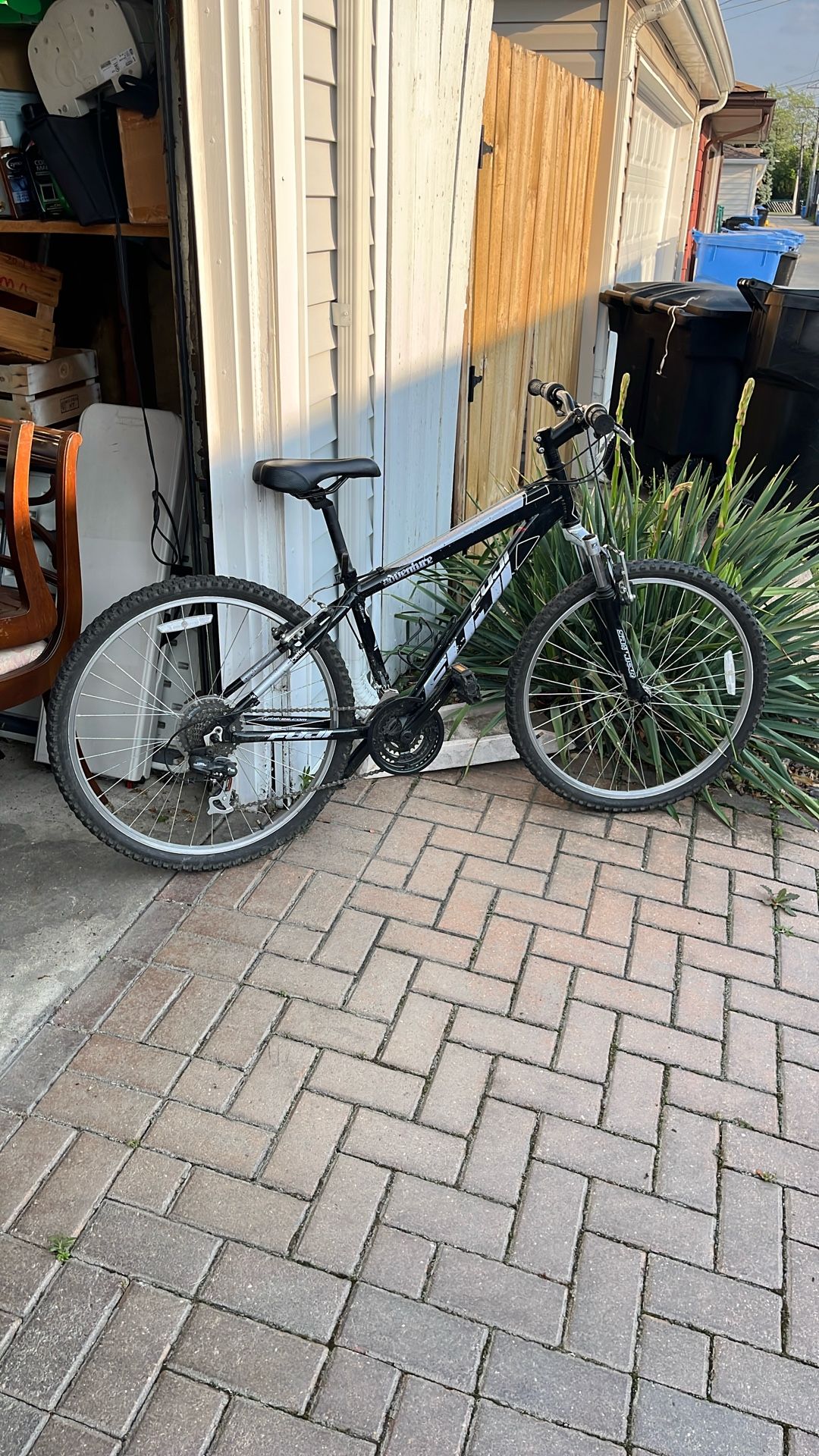 Fuji Adventure Mountain Bike