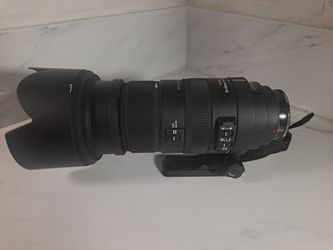 Sigma 50-500mm f/4.5-6.3 telephoto lens Sony A-Mount