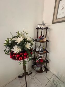 Decor corner stands