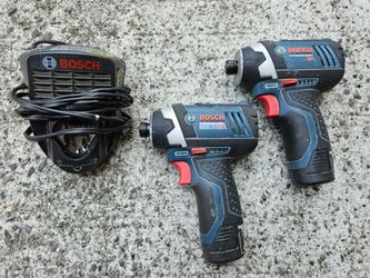 Bosch 12v PS41 Impact driver kit